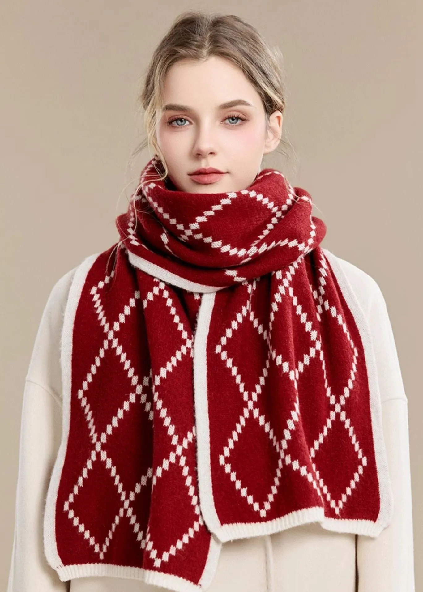 Rhomboid Reversible Wool Scarf