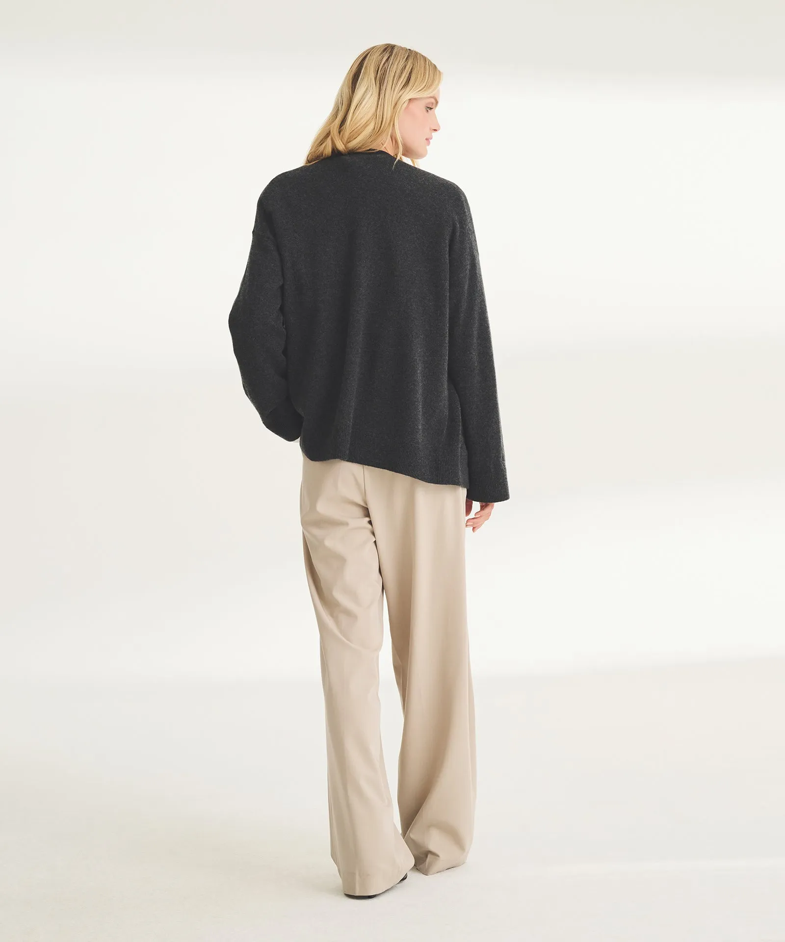 Signature Cashmere Boxy Cardigan