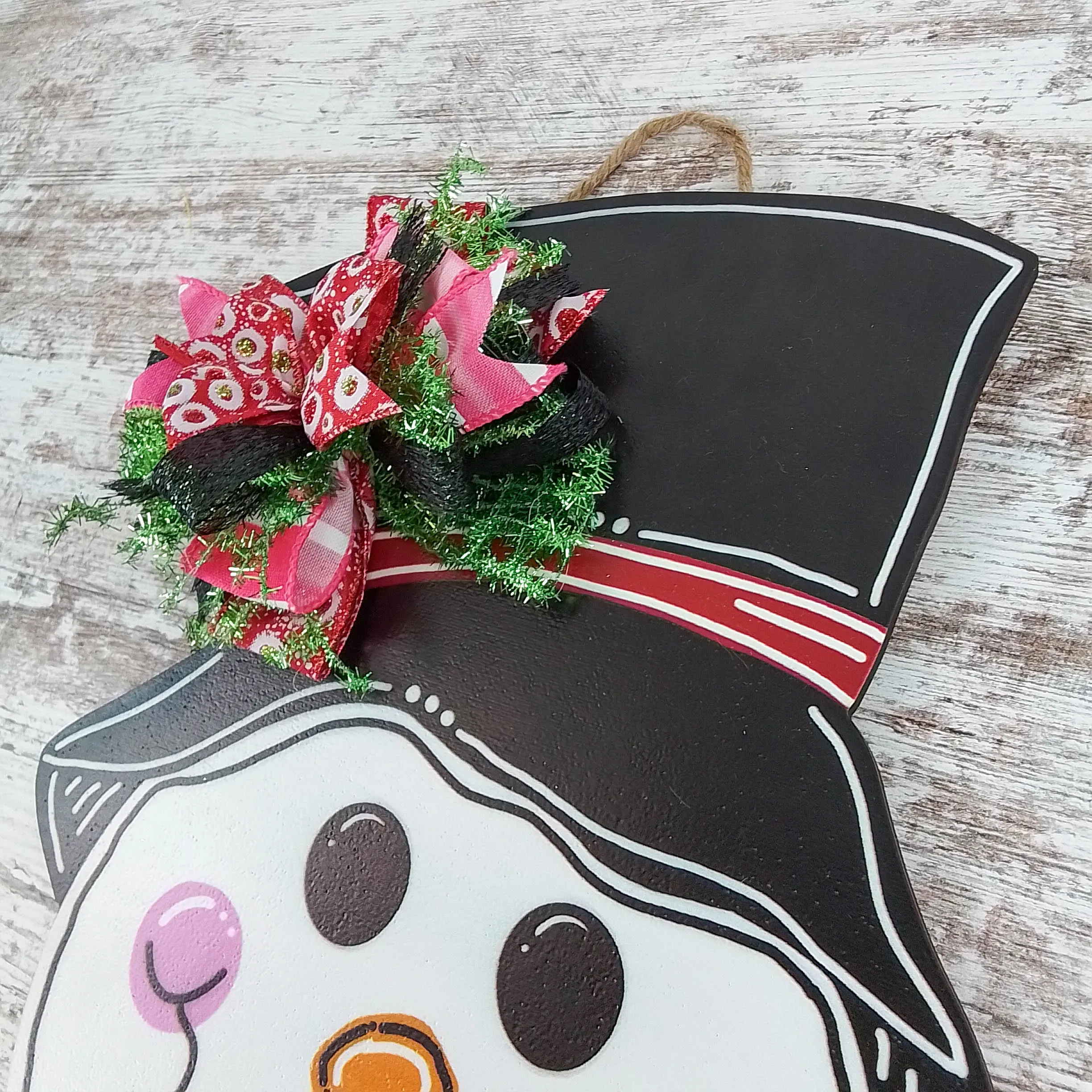 Snowman Head Door Hanger - Christmas to Winter Decor - Perfect for Screen Doors