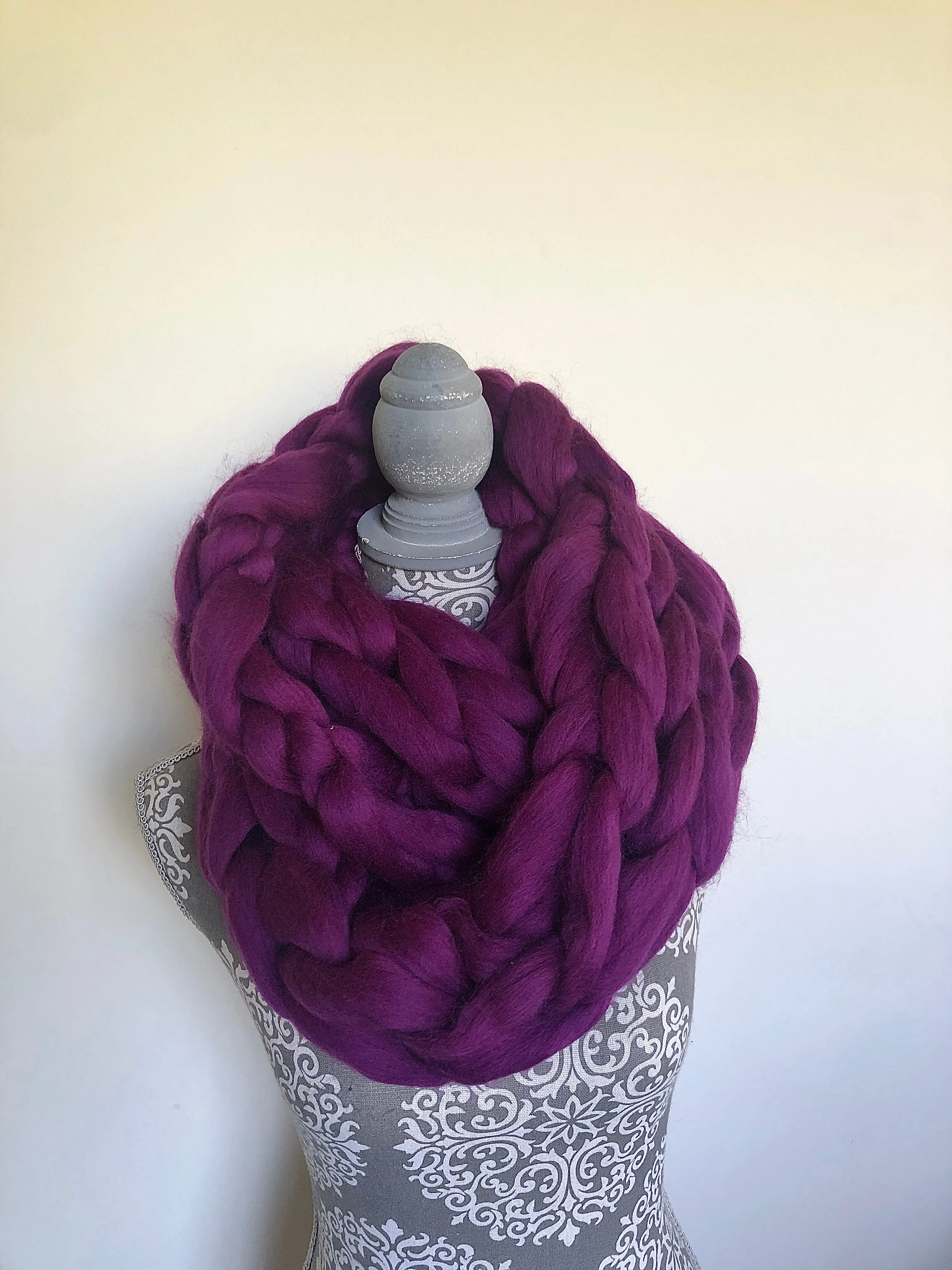 Super chunky infinity scarf