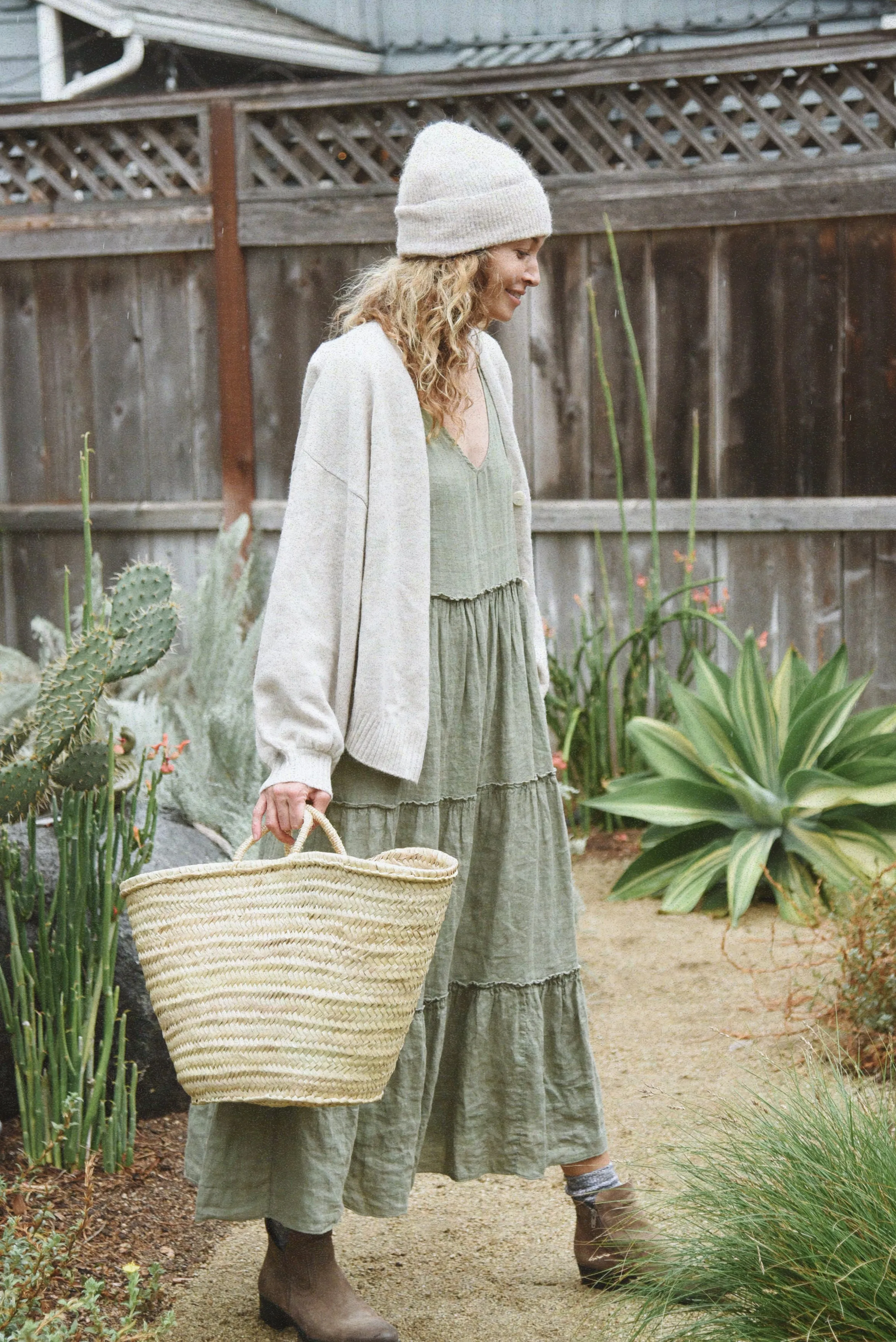 The Cashmere Yaya Cardigan // Moon